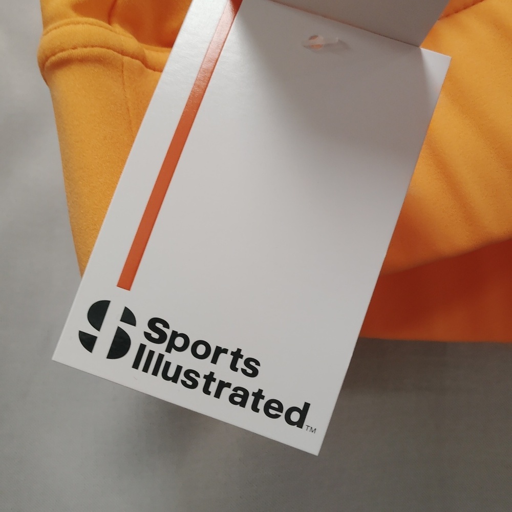 Sports Illustrated T-Back Sports Bra - Picture 5 of 6